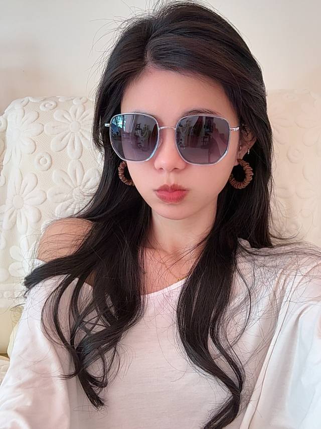 gucci 2025 Spring New Style New Square Frame Sunglasses Various Internet Cele