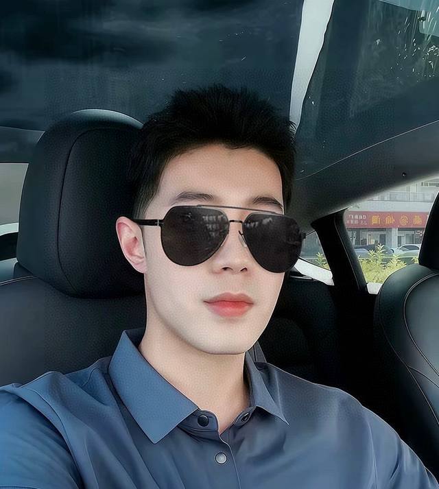 lv 2025 New Style Men And Women Couple Sunglasses Polygonal Sunglasses Ip Ele