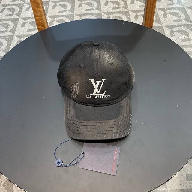 lv New Denim Baseball Cap A Great Addition To Your Daily Commute Classic Soli