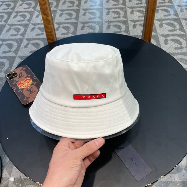 prada Prada Spring Bucket Hat Sun Protection Hat Head Circumference 57Cm Stre