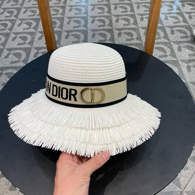 dior Dior Straw Hat 2025 New Style Round Top Straw Hat Straw Hat With Fine Wo