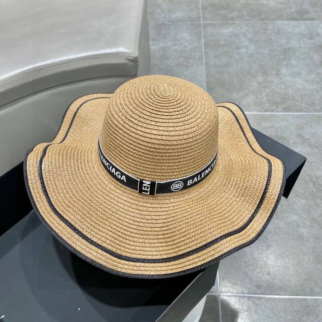 Balenciaga Early Spring New Korean Version Of The Wave Pearl Leisure Straw Hat F