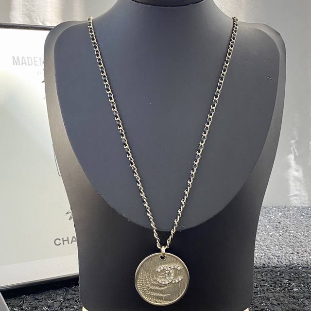 Chanel Necklace Hot-Selling Model Burst New Consistent Zp Chan 22 Leather Chain