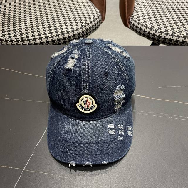 Moncler 2025 New Simple Brand Denim Baseball Cap For Men And Women, Simple And V