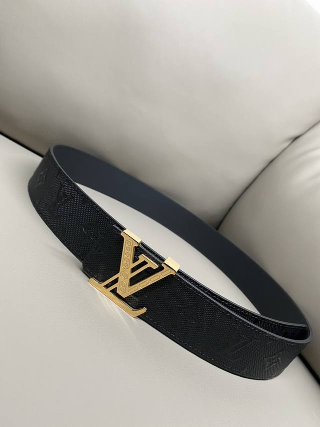 Special Lv Louis Vuitton 4.0 Hot Pressed Three-Dimensional Calfskin High Quality