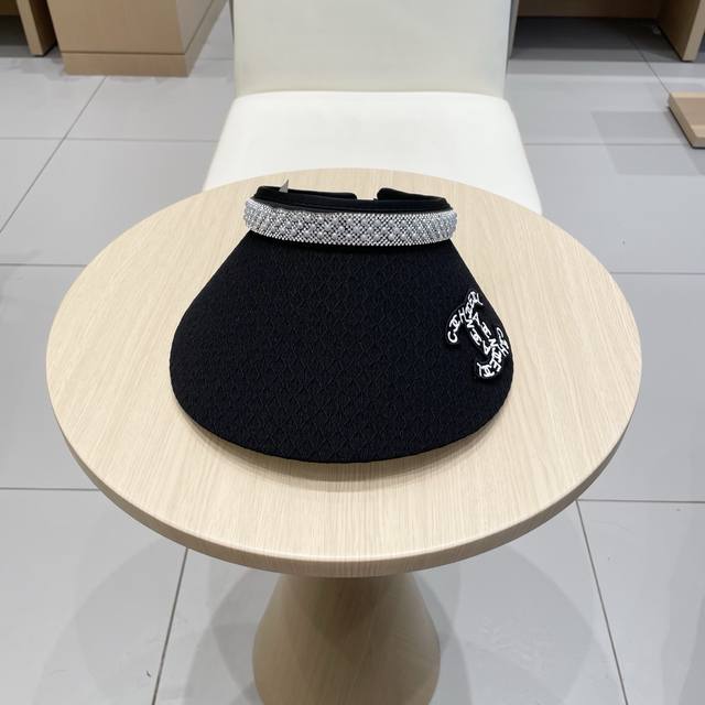 chanel2025 New Summer Sun Protection Hollow Top Hat For Women Pearl Rhineston
