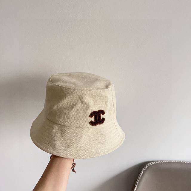 With Dust Bag Chanel 2025 New Xiaoxiang Simple Fisherman Hat All-Match Daily Sty