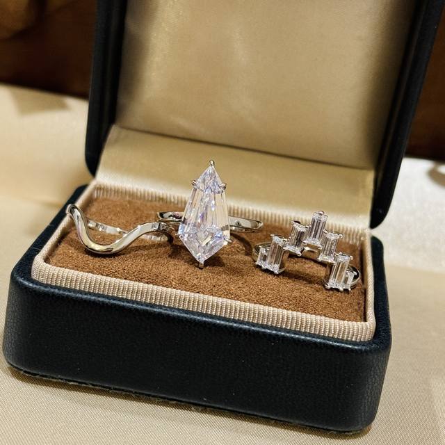 3-In-1 Ring Set A4021 New High-End Jewelry Special-Shaped Diamond 3-In-1 Stackin