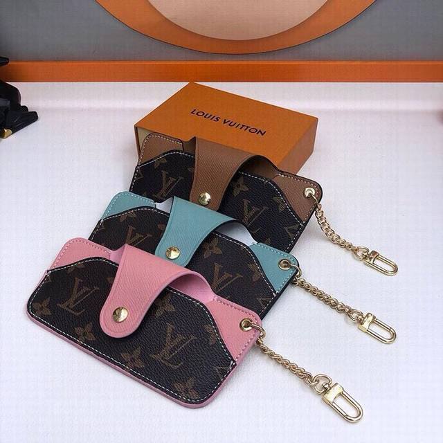 Original Packaging, A Must-Have New Sunglasses Storage Artifact For Travel , Blu