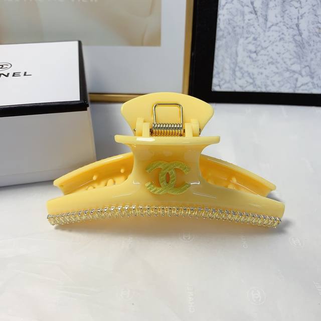chanel Xiaoxiang Chanel Hairpin Czech Diamond Logo Clip Temperament Versatile