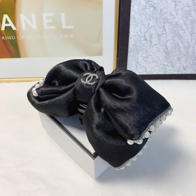 chanel Xiaoxiang Chanel Hairpin Satin Pearl Edge Clip Temperament Versatile D