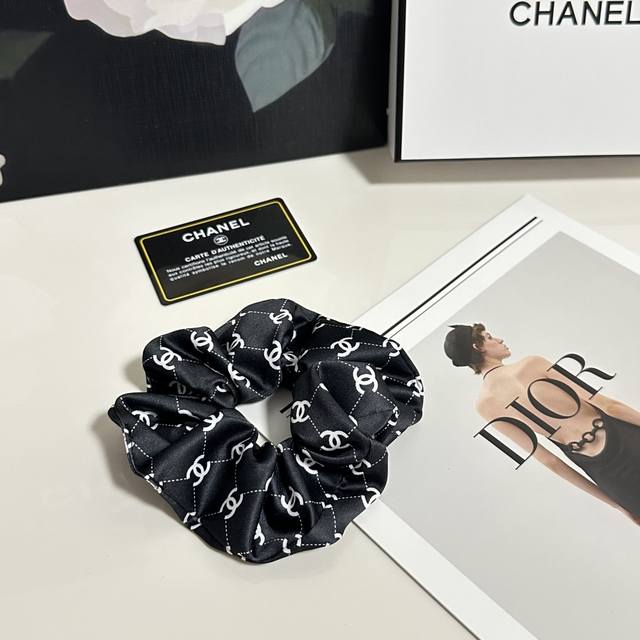 Special Packaging Chanel Chanel Classic Silk Hair Band Looks Very Good On The He