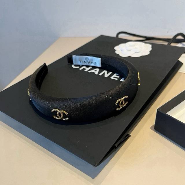 chanel Chanel Headband High-End Custom-Made Ladies Must-Have