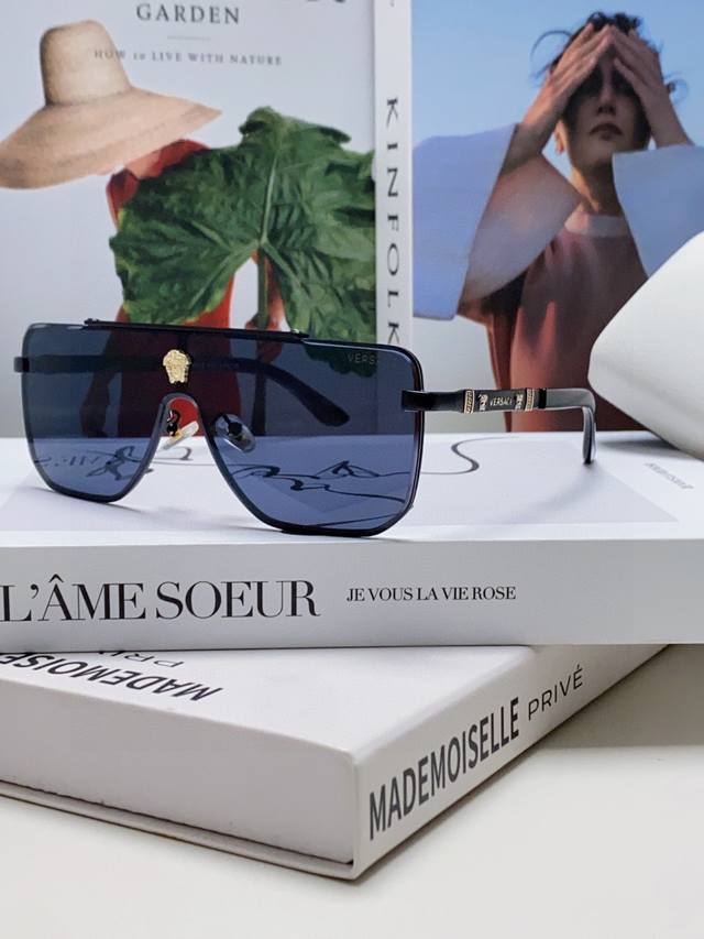 versace Versace 2025 New Human Head One-Piece Sunglasses European And America