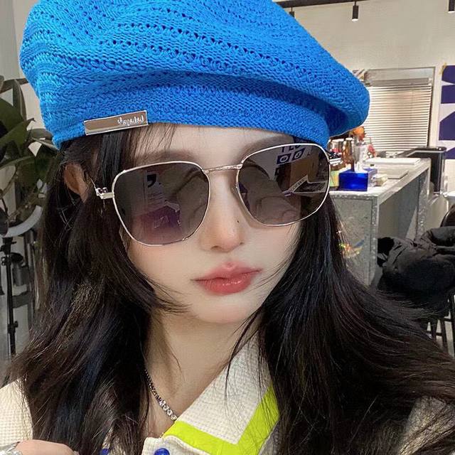 gucci 2025 Official New Models, Many Celebrities' New Models, Large Frame Pol