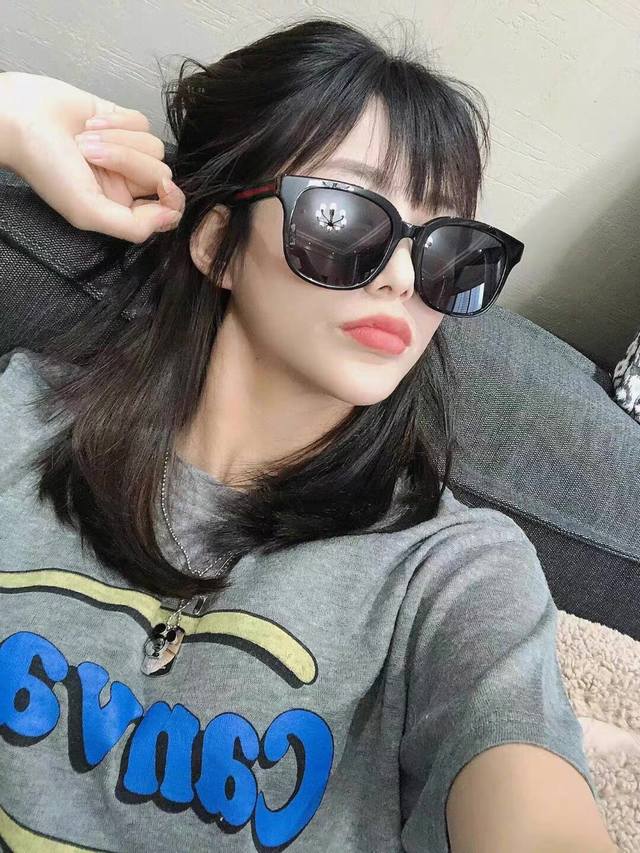 gucc* New G Sunglasses For Men And Women With Uv Protection, Fashionable And
