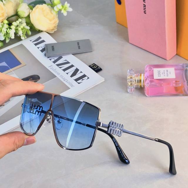 miumi* Internet Celebrity Sunglasses For Women Ins Street Shot Sunglasses Fas