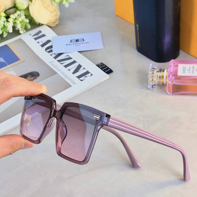 balenciag*Big Square Frame, Plain Face, Small Face, Trendy, Versatile, Street