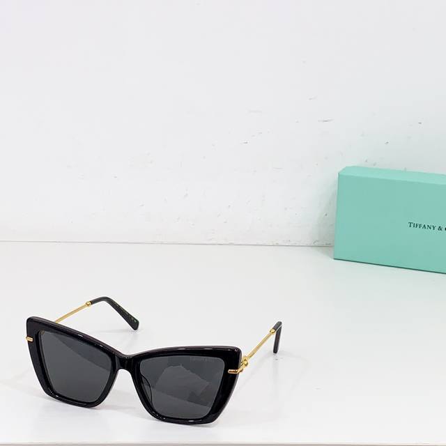 tiffany&Co. Model Tf4210 Size 55 Ports 18-140