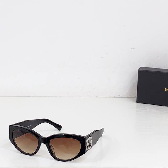 balenciag*Paris*Salenciamodel Bb0324Sksize 55 Mouth 19-135