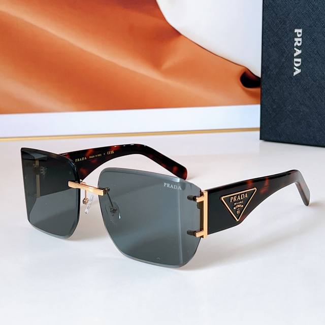 prada Mod Pr191Vs Size 62 Ports 17 140