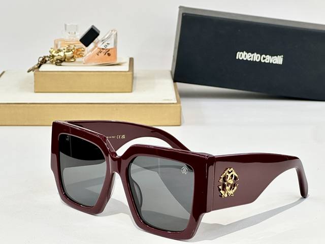 roberto Cavalie* Model Qalad04Id002 Size 56 Ports 19-145