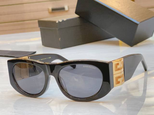 Givenchy* New Sunglasses Model Gv40028I Size 56 18-127
