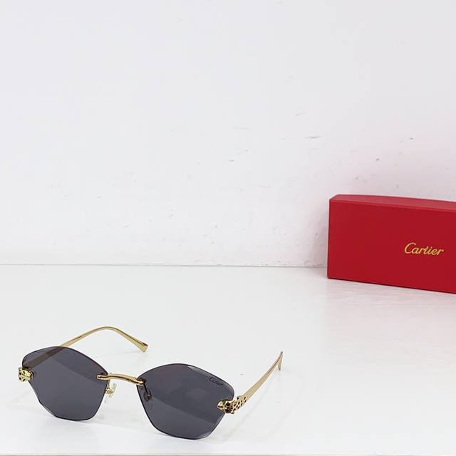 Cartie* Model Ct0476S Size:5418-140