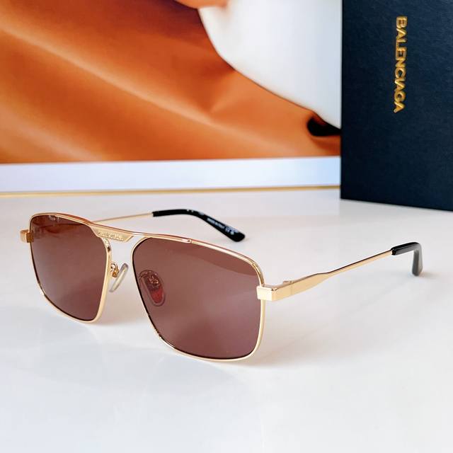 balenciag* Model Bb0418Sk Size 62 Ports 14-145