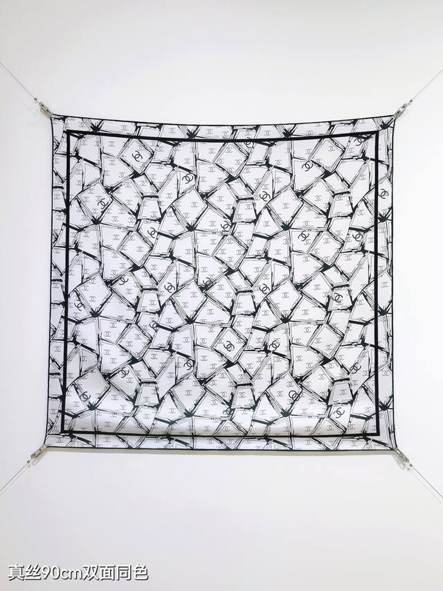scc2509 18 Momme Double-Sided 90X90Cm Twill Silk Chanel