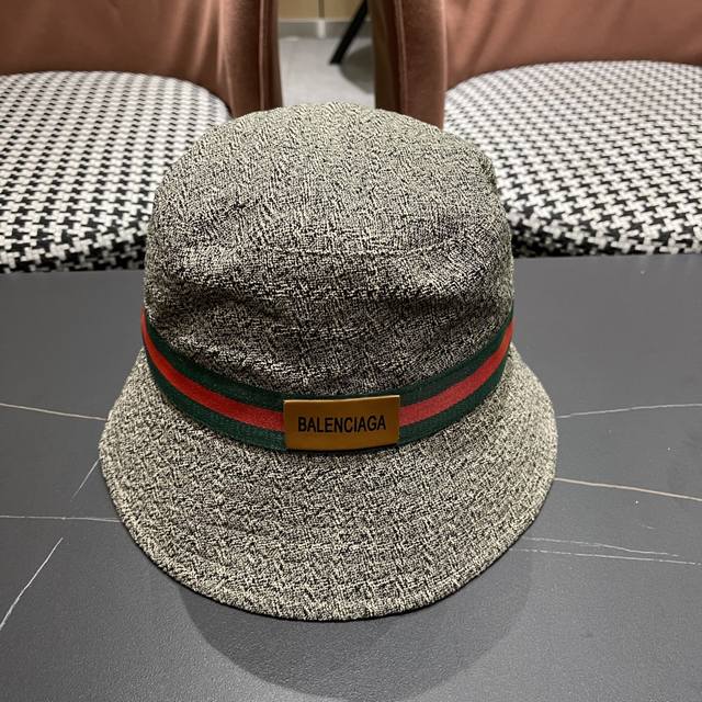 balenciaga Balenciaga 2025 New Style Fisherman Hat Simple Casual Versatile