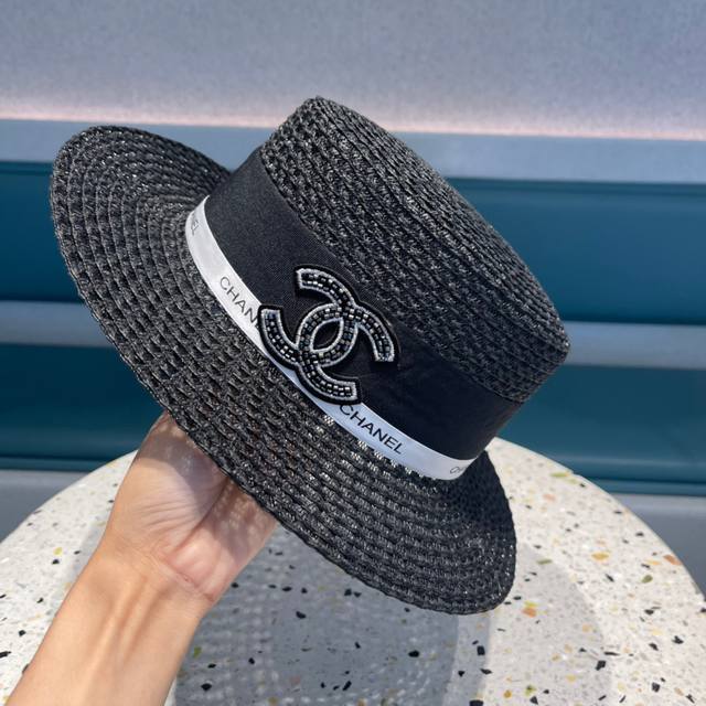 Chanel Camellia Flat Top Straw Hat Audrey Hepburn Retro Fashion Goddess Temperam