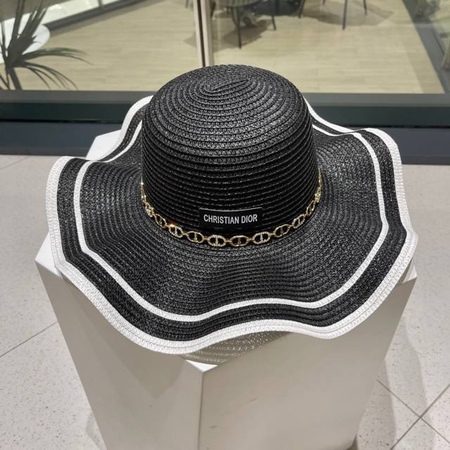dior New Chain Cd Letter Straw Sun Hat Basin Hat Beach Style Simple And Gener