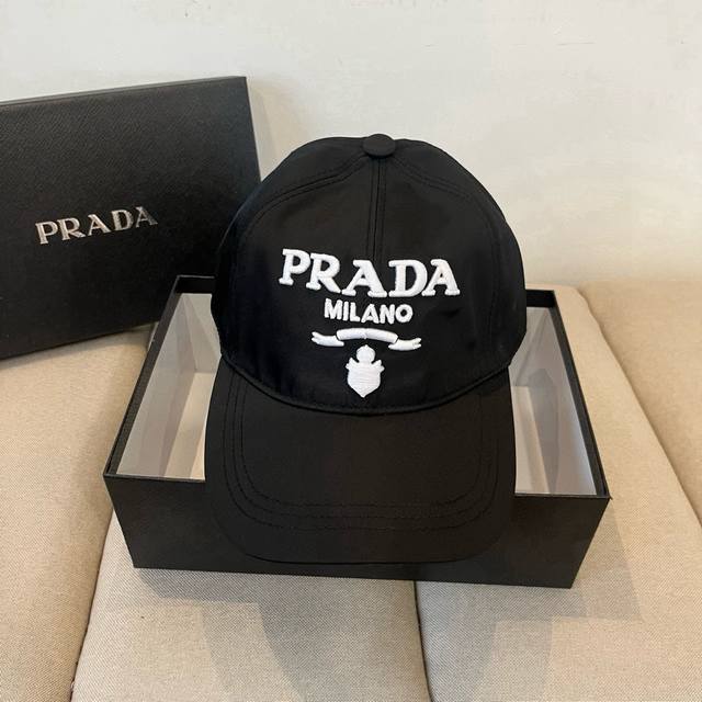 Prada New Classic Baseball Cap Purchasing Version Fashionable Trend High-End Wor