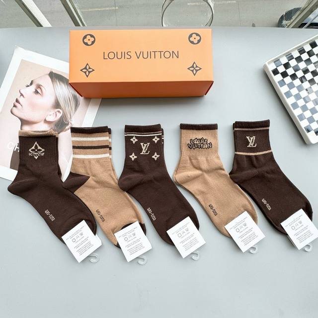 Comes With Packaging. One Box Contains Five Pairs Of Lv Louis Vuitton's Popular