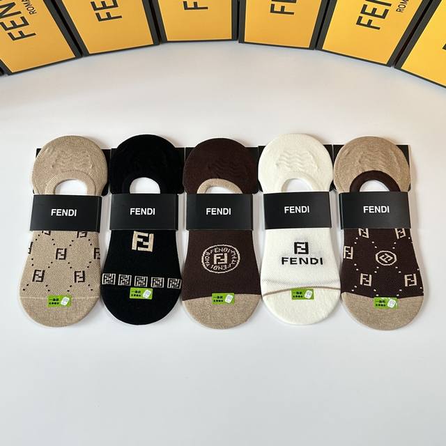 Special Counter Packaging Fendi Fendi New Boat Socks Pile Socks A Box Of Five Pa