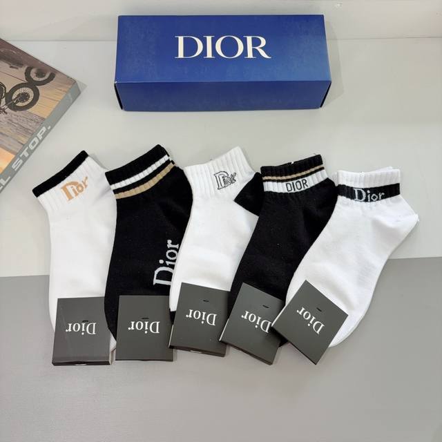 With Packaging 5 Pairs Per Box Dior New Letter Short Tube Socks Internet Celebri