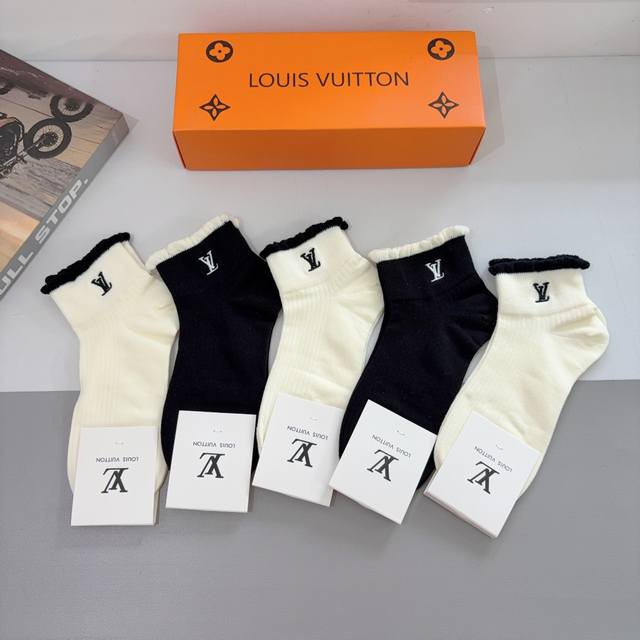 With Packaging 5 Pairs Per Box Lv Louis Vuitton New Embroidered Cotton Socks Cla