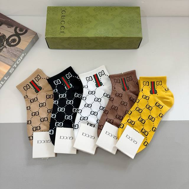 With Packaging 5 Pairs Per Box Gucci New Short Tube Socks Pure Cotton Fabric Cla