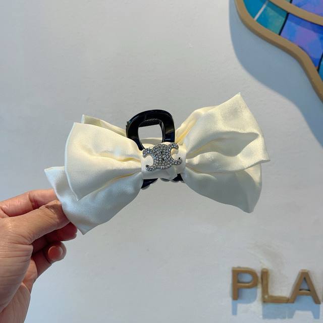 With Packaging Celine Arc De Triomphe New Retro Grab Clip Duckbill Clip Hairpin