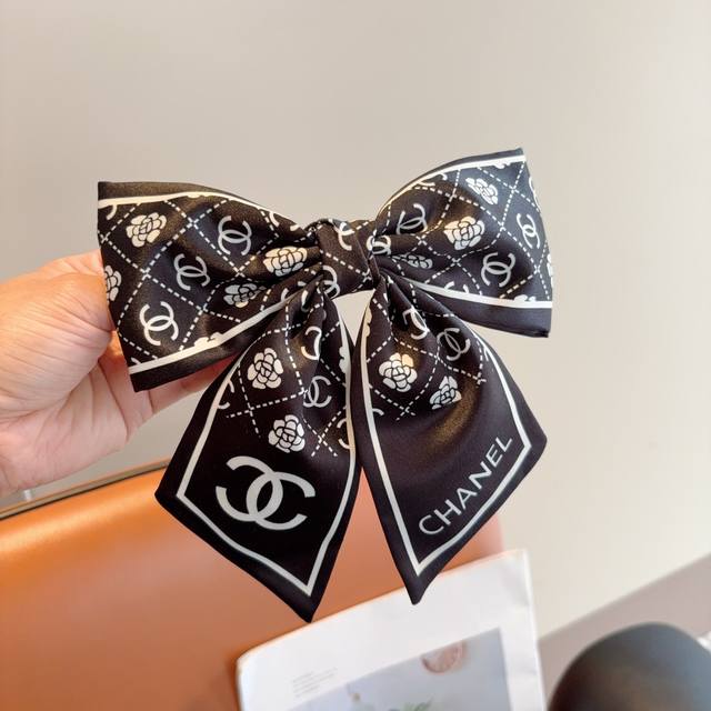 With Packaging Chanel Chanel Celebrity Style Bow Hairpin Slingshot Clip Internet