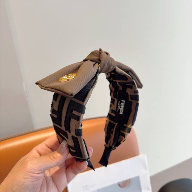 With Packaging Fendi Fendi Classic New Double F Bow Headband Retro Headband Simp