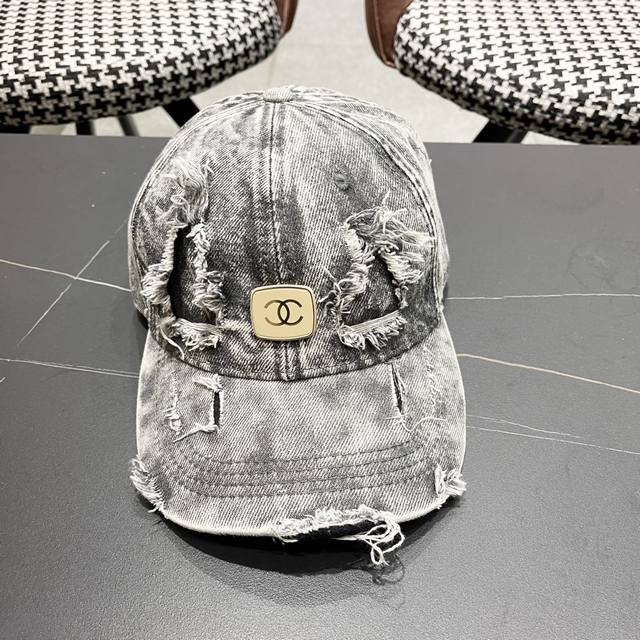 Chanel Chanel New Denim Hole Baseball Cap Xiaoxiang Classic Simple Fashion Casua