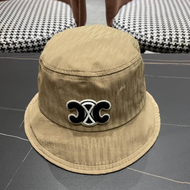 celine Celine's New Simple Fisherman Hat Is Simple And Elegant. New Summer Pr