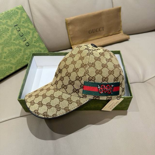 With Box Bag Gucci New Original Baseball Cap Embroidered With Small Python 1:1 M