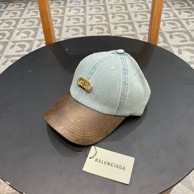balencia*A Balenciaga New Baseball Cap Simple And Stylish Super Beautiful Hat