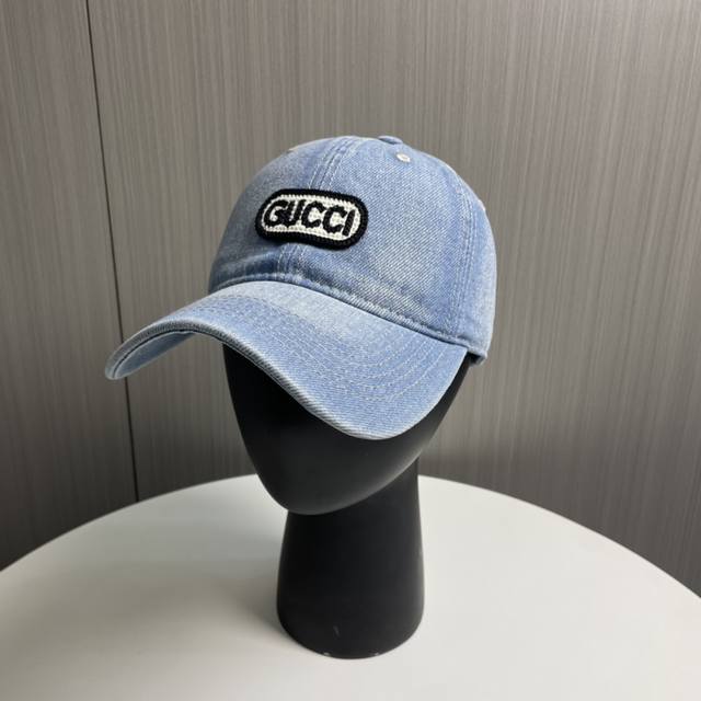 Gucci's New Denim Baseball Cap Is Hot. The Craftsmanship Is Very Exquisite, High