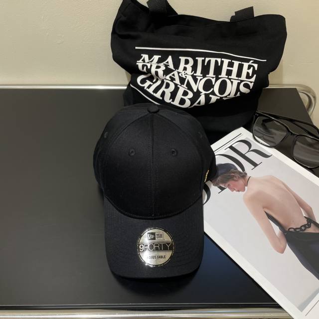 Ysl New Classic Baseball Cap With The Same Style As The Counter, The Details Are