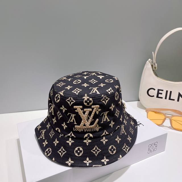 New Louis Vuitton Louisvuitton New Lv Bucket Hat Is A High-End And Versatile Sty