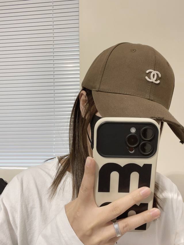 chanel Chanel New Simple Embroidered Logo Baseball Cap New Shipment Big Brand
